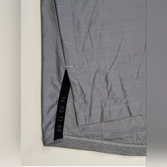 Nike Tech Pack Mens Size L Running Jogging Tank Top Grey Platinum AR0198-043 - Picture 10 of 12